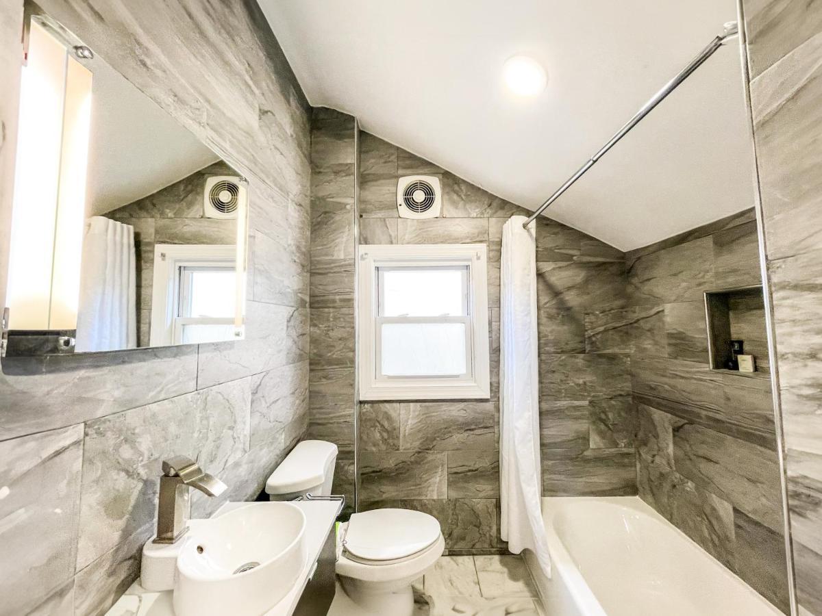 Penn Lodge Hotel & Suites Philadelphia - Bensalem Exteriör bild